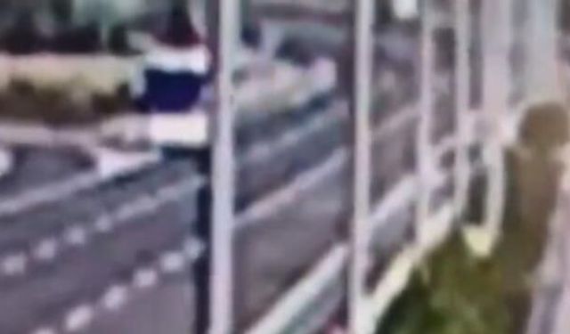 Manisa Akhisar'da çekici ile tur otobüsü çarpıştı: 11 ölü, 27 yaralı