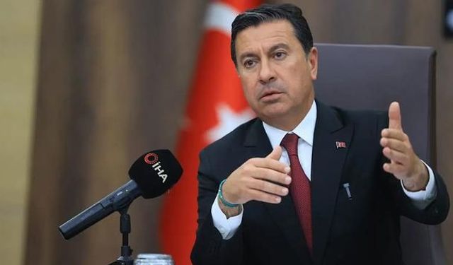 Muğla Büyükşehir Belediye Başkanı Ahmet Aras CHP'den ayrılarak bağımsız görev yapacak