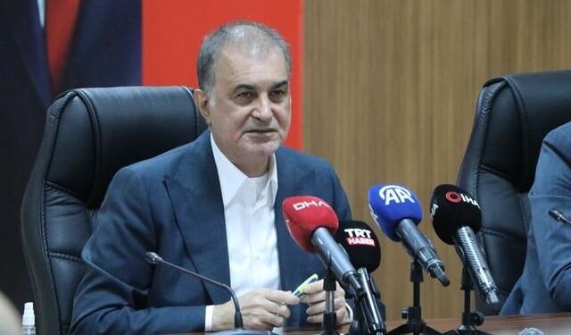 Ömer Çelik: Adana ve Osmaniye'deki depremlerde can kaybı yaşanmadı