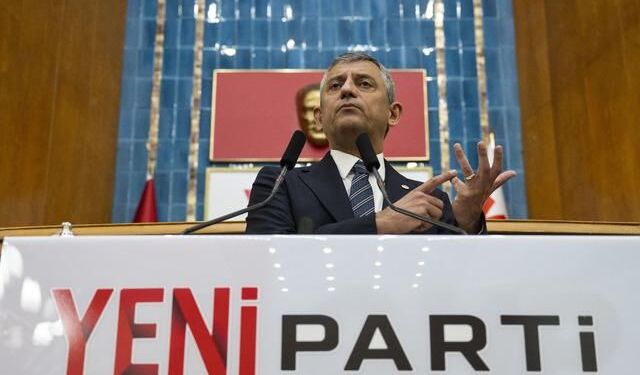 Özgür Özel'den Cemil Tugay'a Tepki: 'Kaçan Kaçsın, Giden Gitsin'