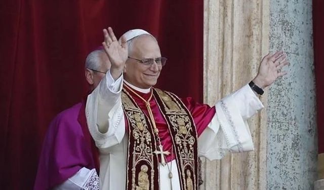 Papa 14. Leo'nun Akciğer Kanseri Teşhisi ve Ameliyatı Başarıyla Gerçekleşti