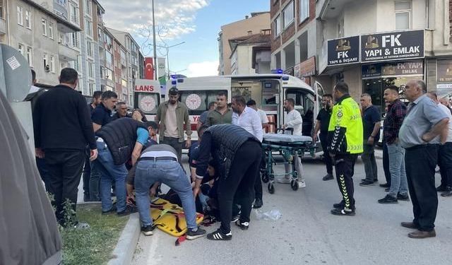 Samsun Kavak'ta otomobilin çarptığı kadın ağır yaralandı
