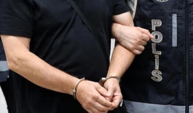 Samsun'da Gürültü Tartışmasında Baba Oğlunu Bıçakladı
