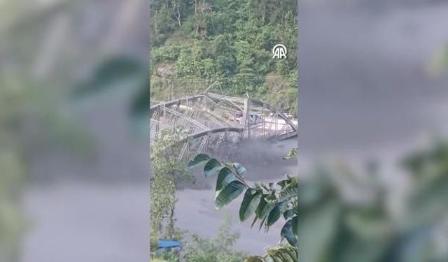 Sel felaketinde köprü yıkıldı