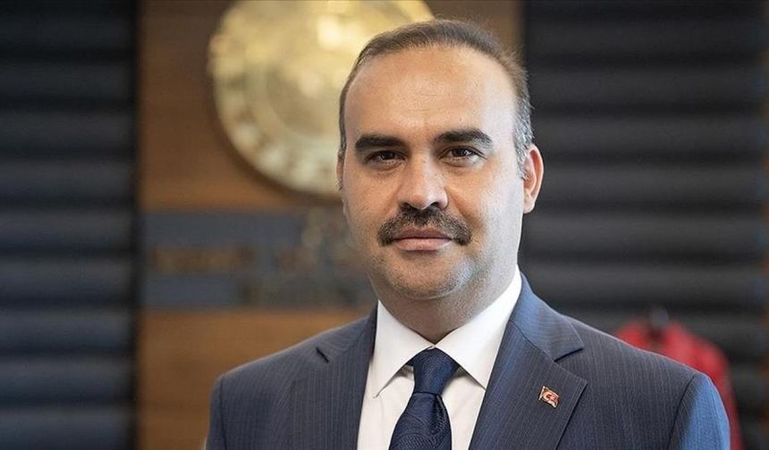 Bakan Kacır, Armelsan firmasını ziyaret etti