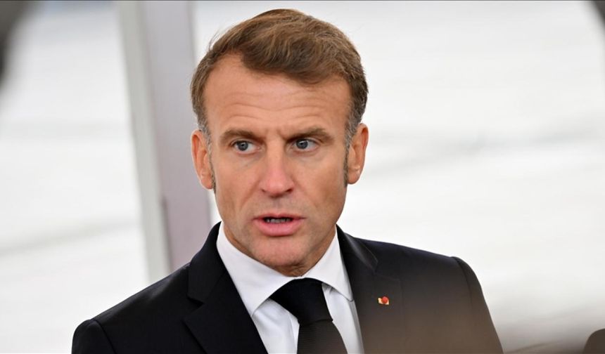 Sosyalistlerden hükümete tehdit: Hikaye bitmedi! Fransa'da bütçe krizi devam ediyor