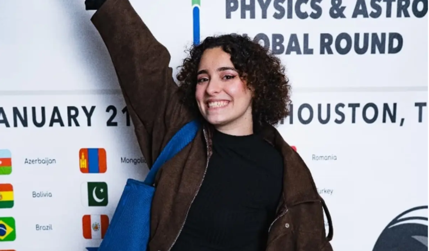 Ayşe Naz Kara Dünya Şampiyonu!