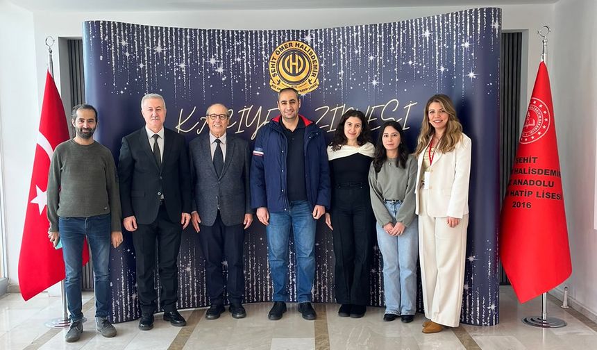 Üniversiteler İmam Hatip Okulunda Buluştu