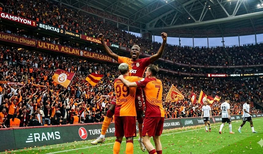 Galatasaray Beşiktaş Derbisinde Gülen Taraf Oldu: 10 Kişiyle Kritik Galibiyet