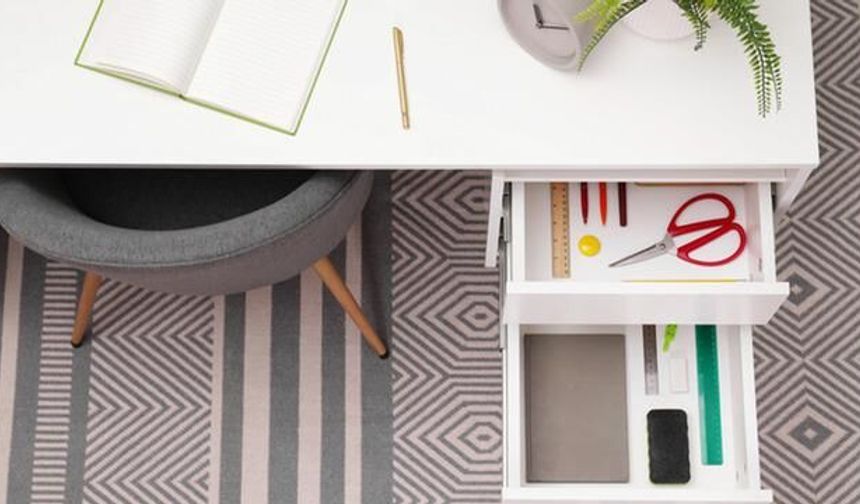 Eski Akıllı Telefonlar Hem Güvenlik Hem de Yangın Riski Taşıyor