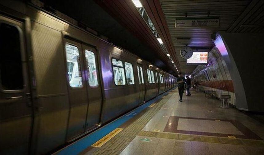İstanbul Valiliği Kararıyla Taksim Metro İstasyonu Geçici Olarak Kapatıldı