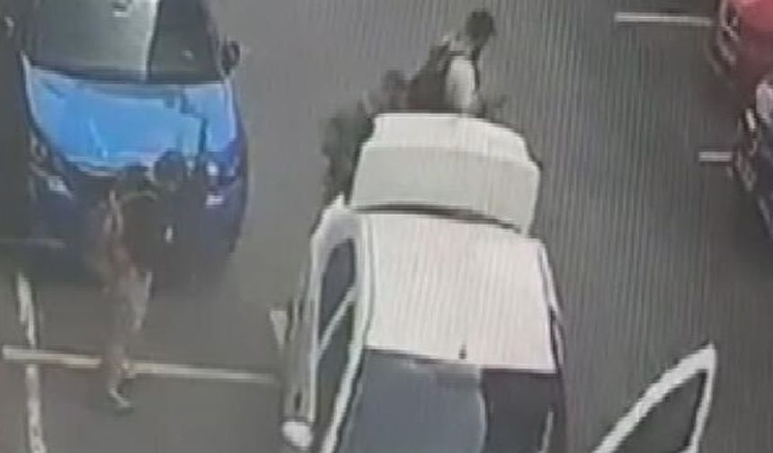 İstanbul'daki Terör Saldırısına İlişkin Yeni Güvenlik Kamerası Görüntüleri Ortaya Çıktı