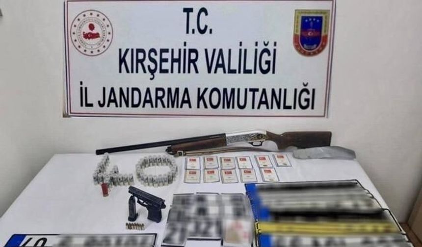 Kırşehir'de Sahte Plaka Üreten Şüpheli Yakalandı