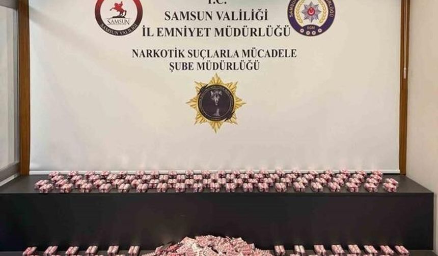 Samsun'da Uyuşturucu Operasyonunda 15 Bin 750 Hap Ele Geçirildi