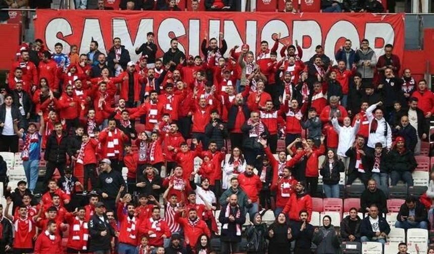 Samsunspor Taraftarlarından Açığa Alınan Polisler İçin Destek Çağrısı