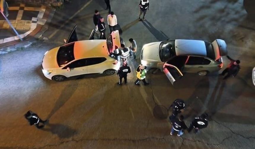 Siverek'te Huzur-63 Operasyonu: 2 Aranan Kişi Yakalandı