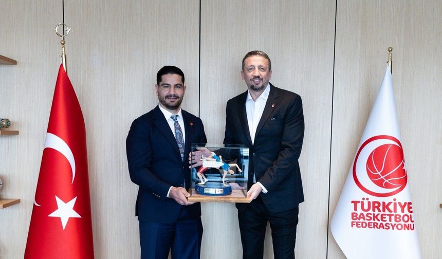 Taha Akgül ve Hidayet Türkoğlu, Sporun Geleceği İçin Bir Araya Geldi