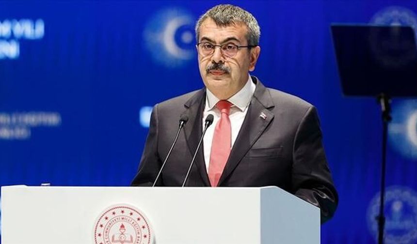 Ara tatilin kaldırılması gündemde mi? Bakan Tekin'den net açıklama