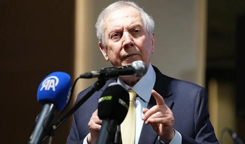 Aziz Yıldırım'dan Fenerbahçe'ye Yeni Teknik Direktör ve Santrfor Müjdesi