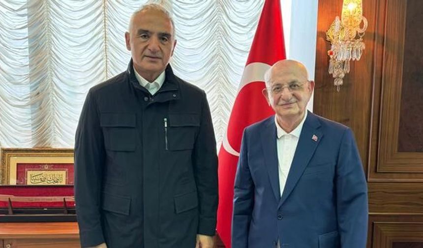 Bakan Ersoy'dan İsmail Kahraman'a Kültür ve Tarih Odaklı Ziyaret