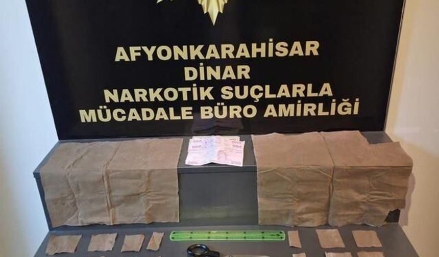 Dazkırı'da Peçeteye Emdirilmiş Uyuşturucu Ele Geçirildi: Şahıs Tutuklandı