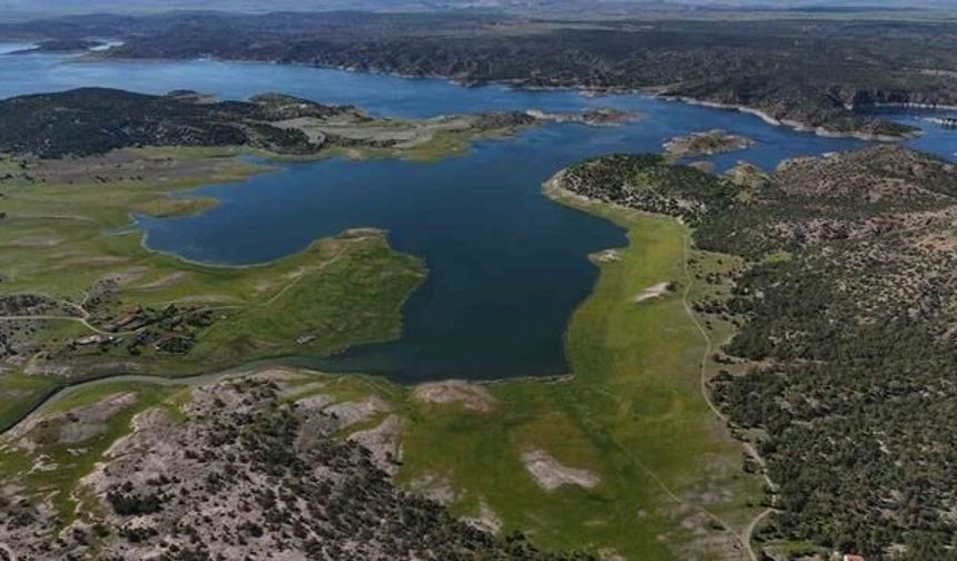 Eskişehir'de Yağışlar Porsuk Barajı Su Seviyesini Yükseltti