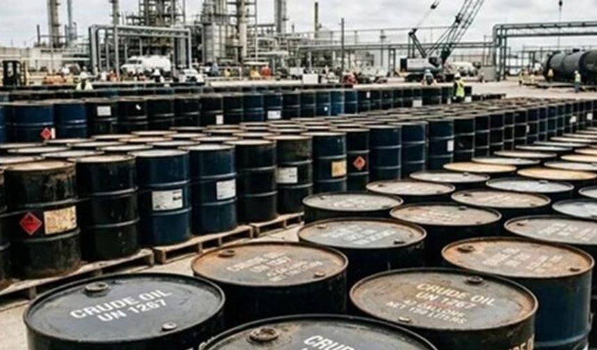 Irak'tan Nisan Ayında Hürmüz Boğazı Üzerinden 10 Milyon Varil Petrol İhracatı