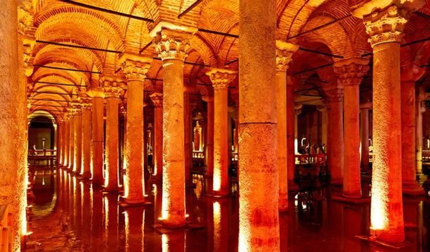 İstanbul, Uluslararası Medyada Övgüyle Anılıyor