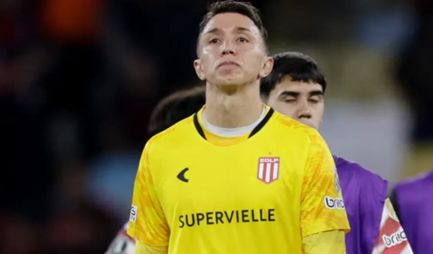 Muslera, Flamengo'da kritik hata sonrası takımından özür diledi
