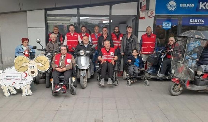 Sakarya'da Özel Gereksinimli Bireylerden Türk Kızılay'a Kurban Bağışı