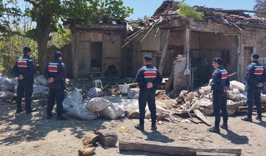 Tokat'ta Kaçak Kazıda Roma Dönemine Ait Mozaik Bulundu