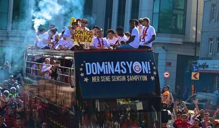 Torreira ve Yunus Akgün'den Şampiyonluk Kutlamasında Icardi Sürprizi