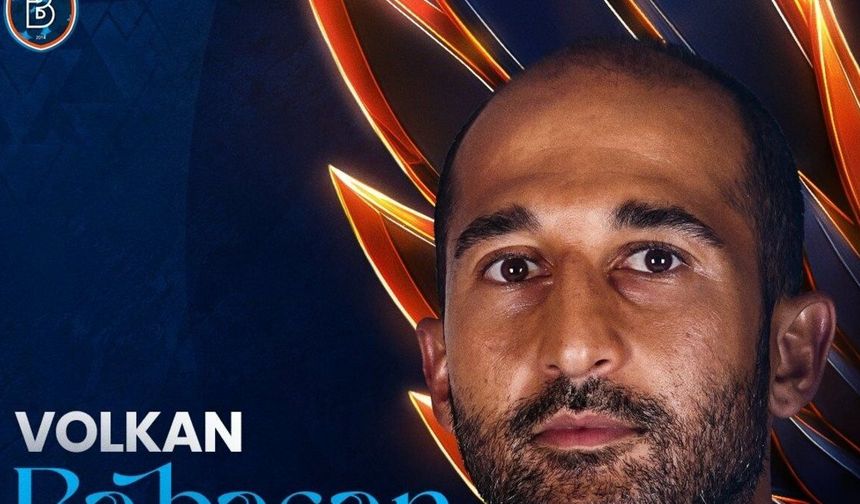 Başakşehir FK, Volkan Babacan ile sözleşmesini 1 yıl daha uzattı