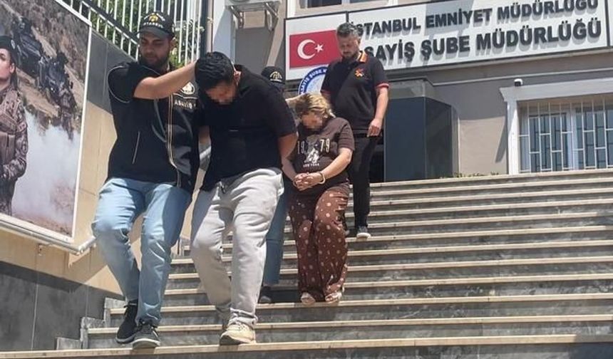 Başakşehir'de Marketten Çanta Hırsızlığı Kamerada