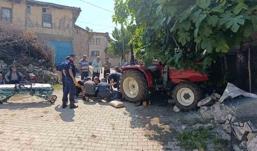 Bilecik'te Traktörden Düşen Sürücü Hayatını Kaybetti
