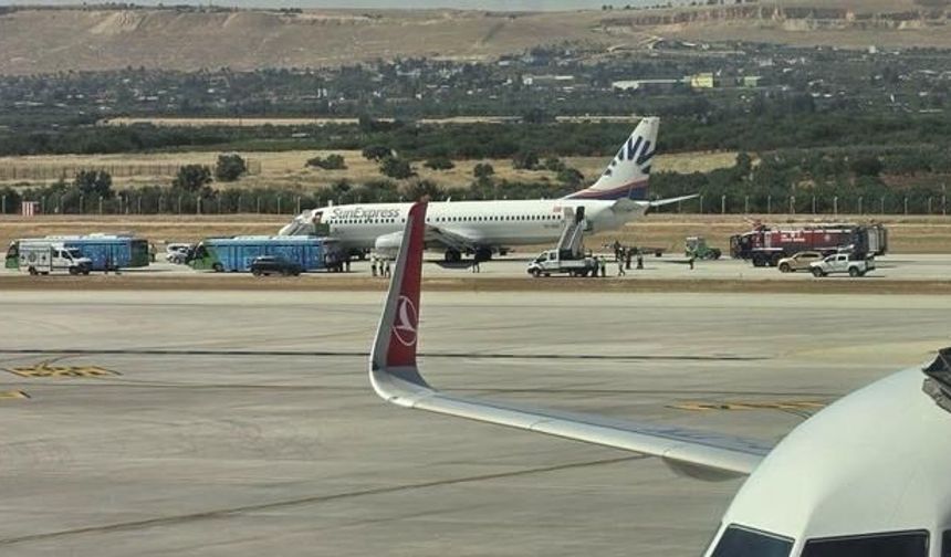 Gaziantep Havalimanı'nda İniş Takımı Arızası Paniğe Yol Açtı