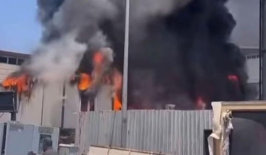 Gaziantep Küçük Sanayi Sitesinde İş Yeri Yangını