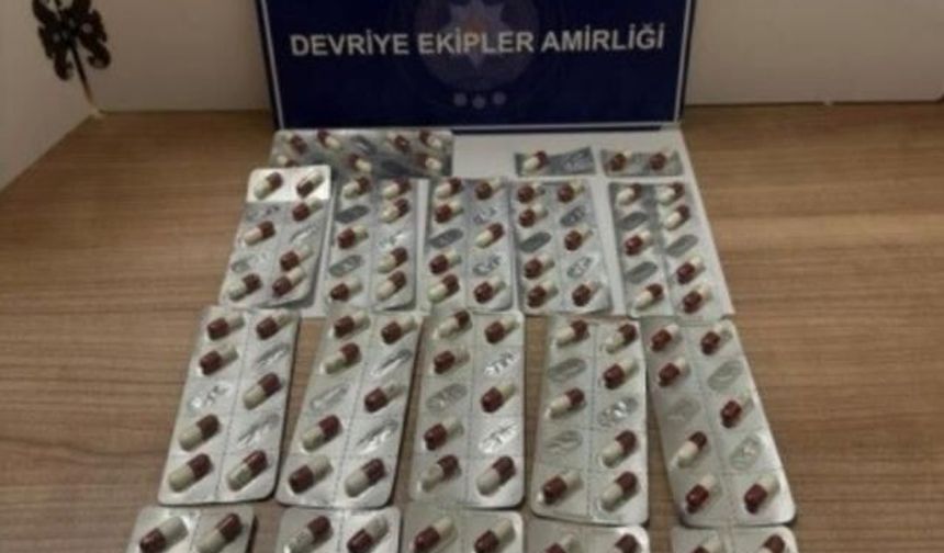 Keşan'da Şüphelinin Üzerinden 115 Sentetik Ecza Çıktı