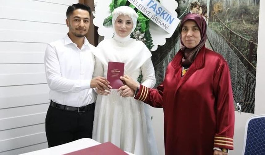 Malatya'da 26.06.2026 Tarihinde Nikah Yoğunluğu Yaşandı