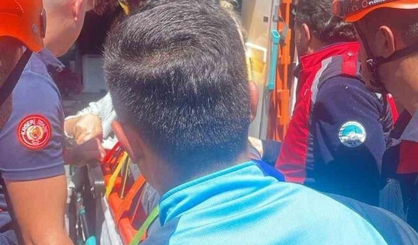 Melikgazi'de Kayalıklardan Düşen Kişi Yaralandı