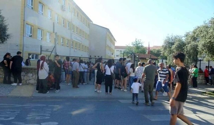 Muğla Menteşe'de LGS Heyecanı Erken Saatlerde Başladı