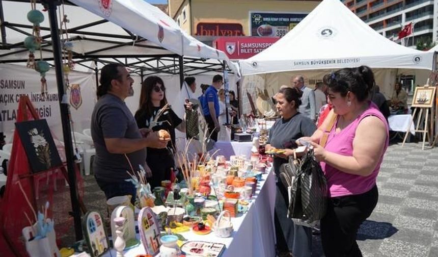 Samsun'da Cezaevinde Üretilen El Sanatları ve Ahşap Ürünler Sergilendi