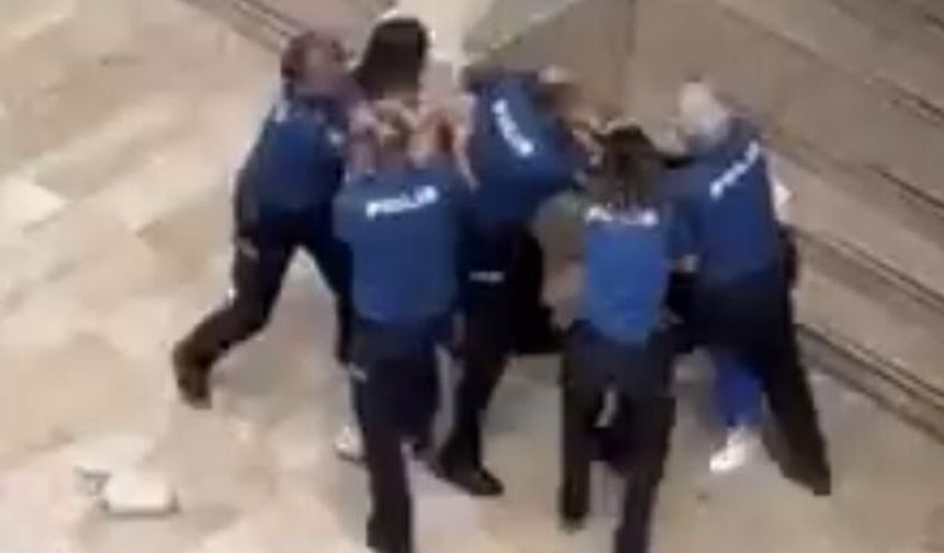 Samsun'da Denetimli Serbestlik Müdürlüğü Önünde Kadınlar Arası Kavga
