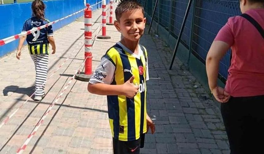 Sandıklılı Genç Futbolcu Mustafa Özdayı Fenerbahçe Seçmelerinde Parladı