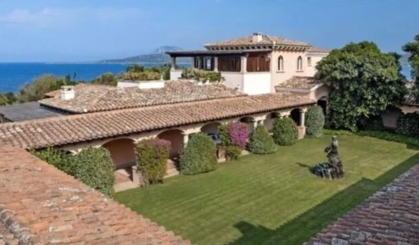 Silvio Berlusconi'nin Villa Certosa'sı Satışta: Vatikan'dan Daha Geniş Bir Mülk