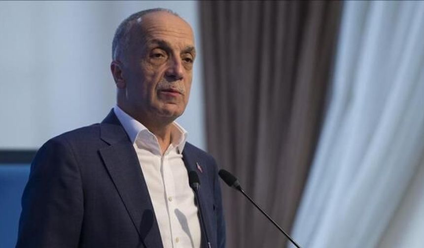 TÜRK-İŞ'ten Memur, Emekli ve Asgari Ücretlilere Telafi Çağrısı