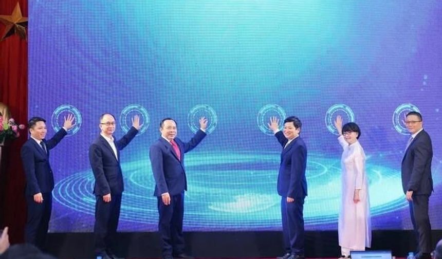 Vietnam, Ulusal Yarı İletken Çip Üretim Destek Merkezi'ni Hizmete Açtı