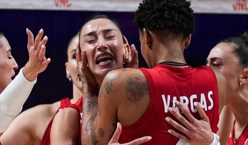 A Milli Kadın Voleybol Takımı FIVB Milletler Ligi Şampiyonu Oldu, Dünya Sıralaması Güncellendi