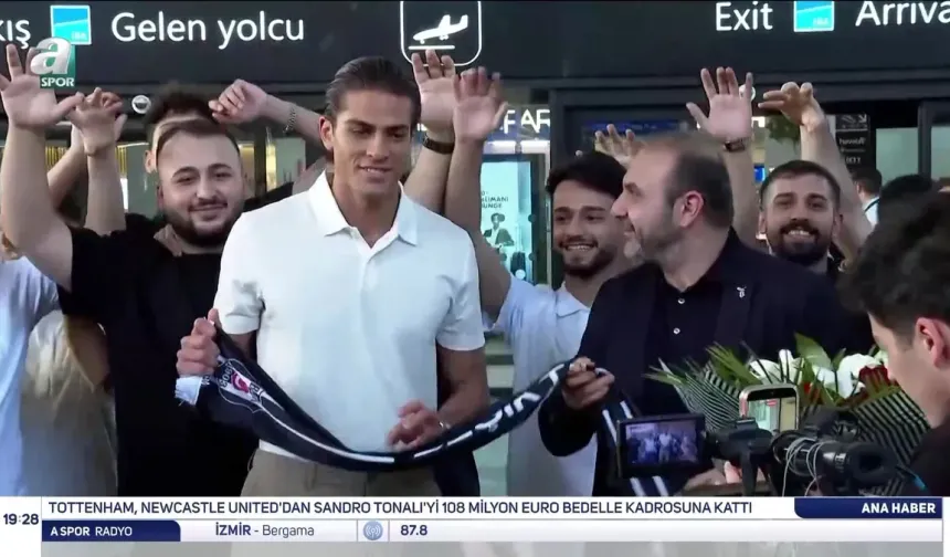 Beşiktaş'ın Yeni Kalecisi Doğan Alemdar'a Coşkulu Karşılama