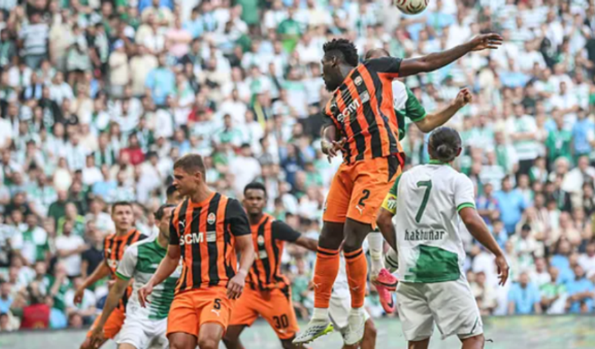 Bursaspor, Arda Turan'ın Shakhtar Donetsk Takımıyla Golsüz Berabere Kaldı